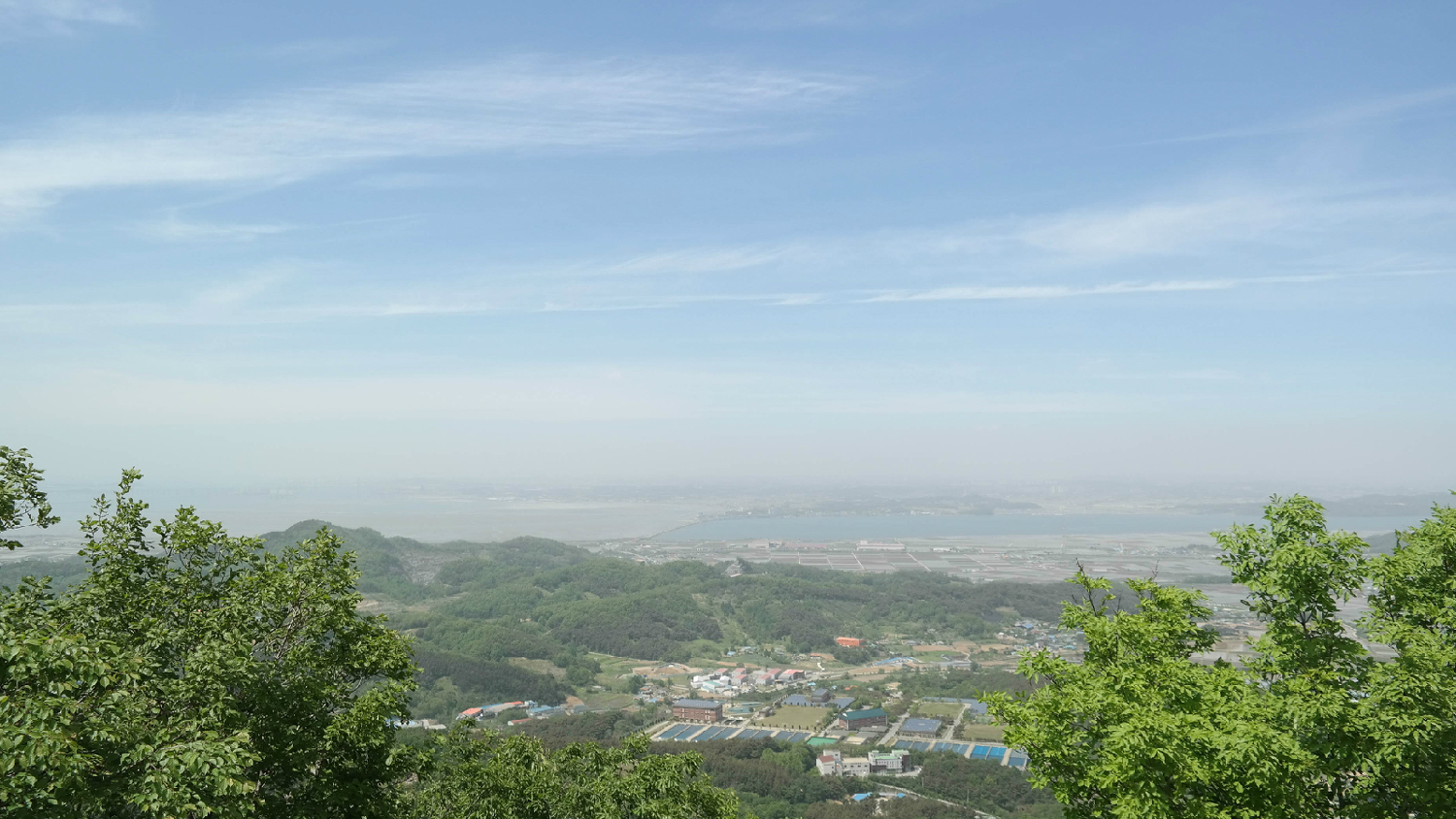 영인산