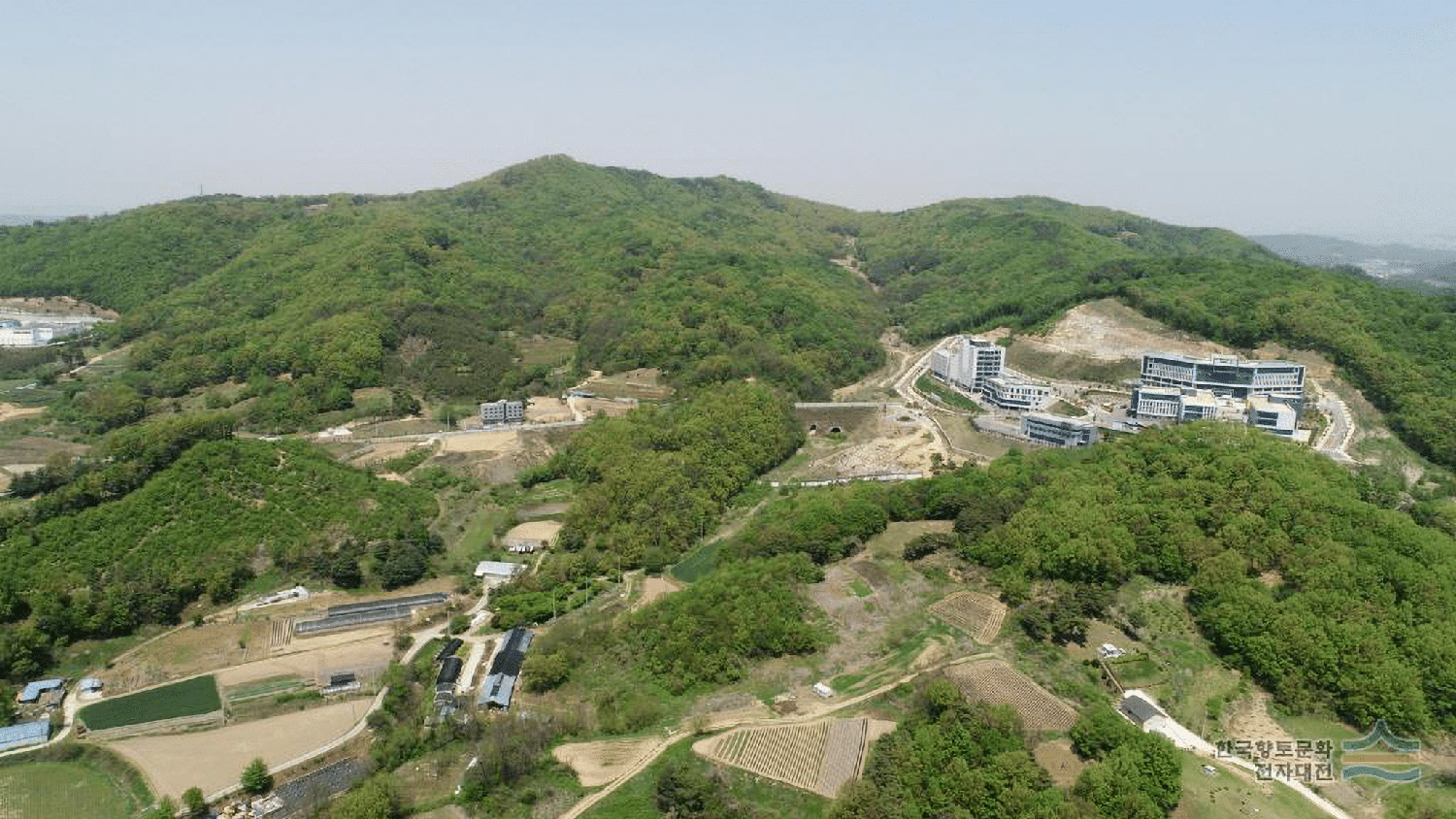연암산(燕巖山, Yeonamsan)